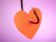 Beware of &ldquo;Face-swapping&rdquo; Online Friends